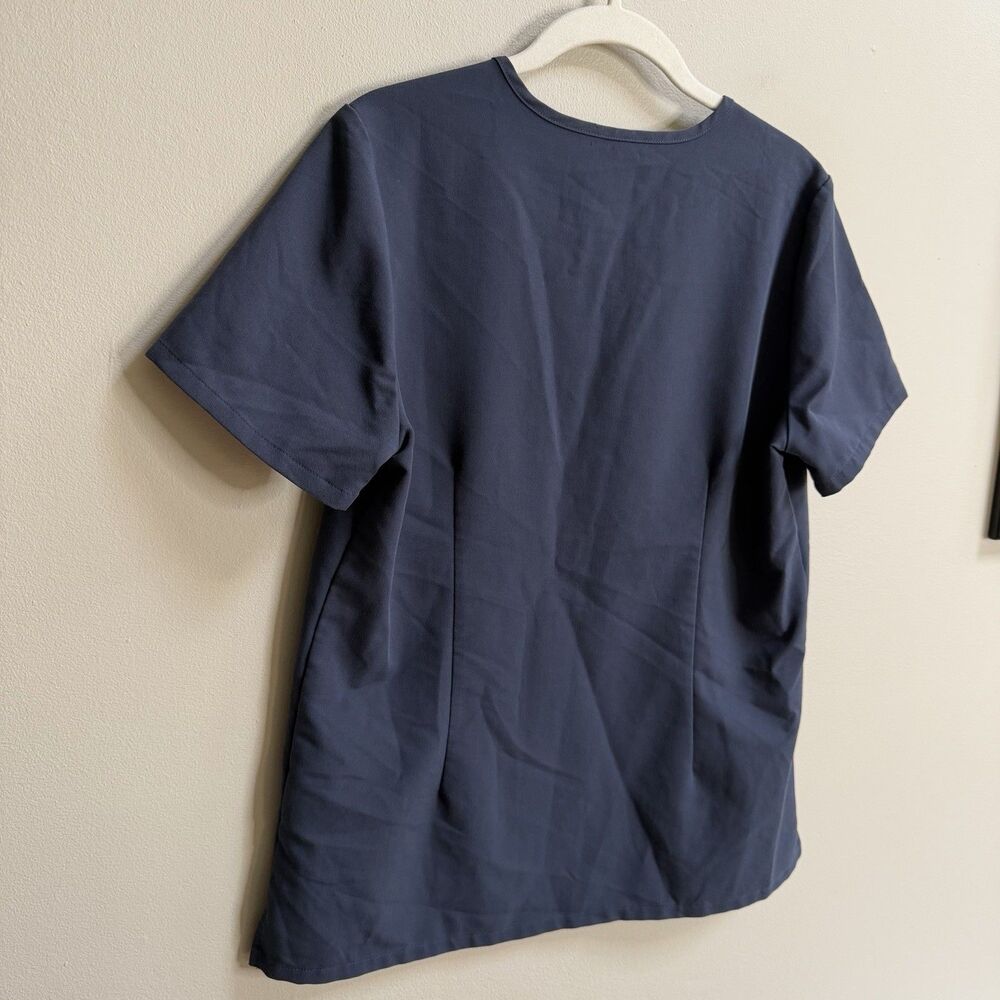 FIGS Night Sky Blue Grey Catarina One-Pocket Scrub Top Size Small - Picture 11 of 13